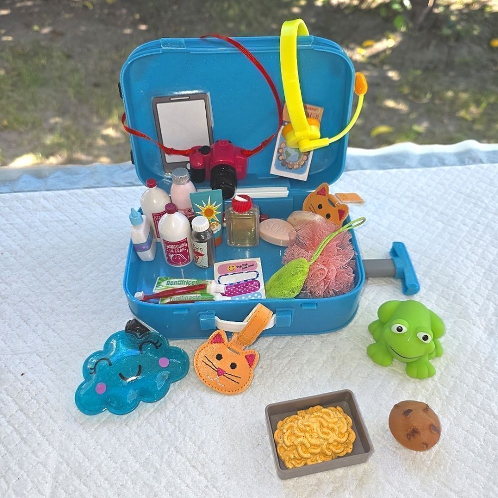 Our Generation Travel Playset and Toiletries